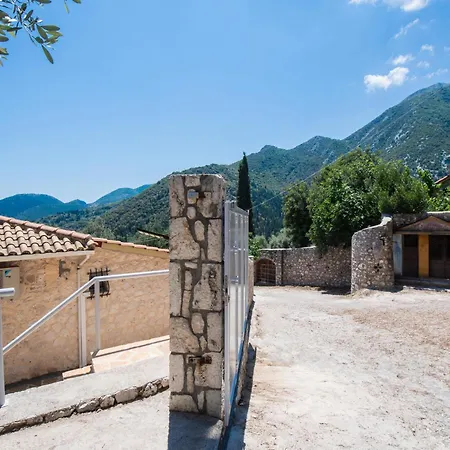 Nika Neochori (Lefkada)